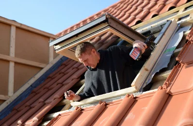 Pose de fenêtres de toit Velux à Méral